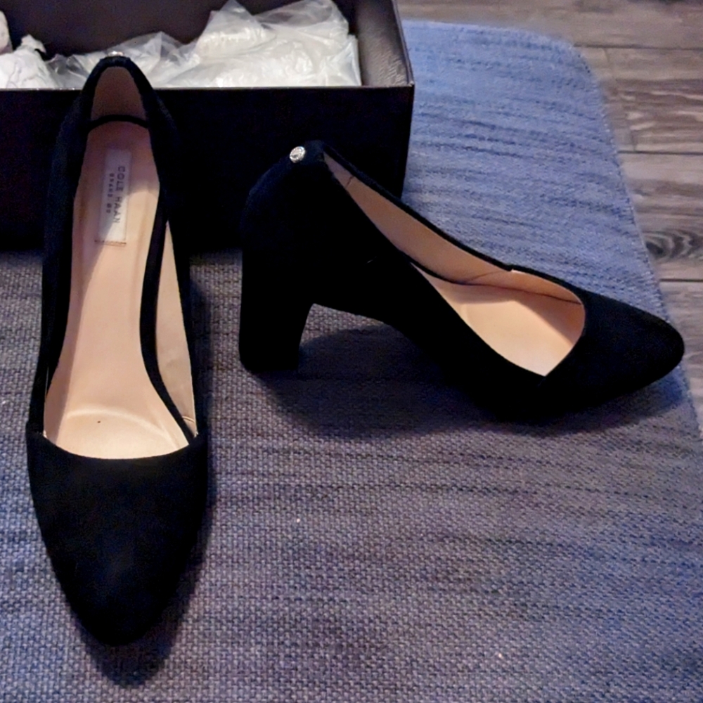 New w/o tags - Cole Haan heels